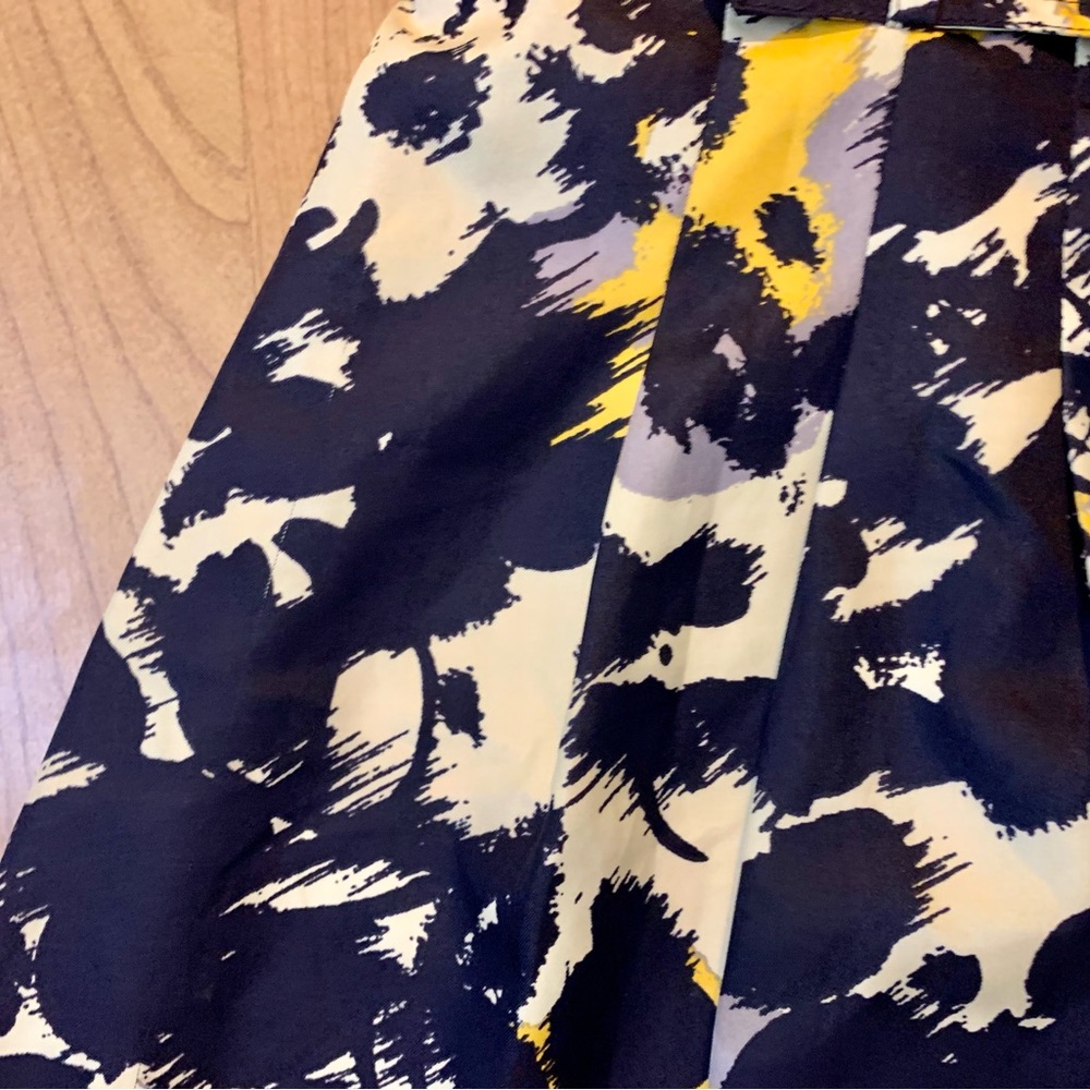 The Limited Belted Floral Skater Skirt – lined - Size Medium - Picture 5 of 11